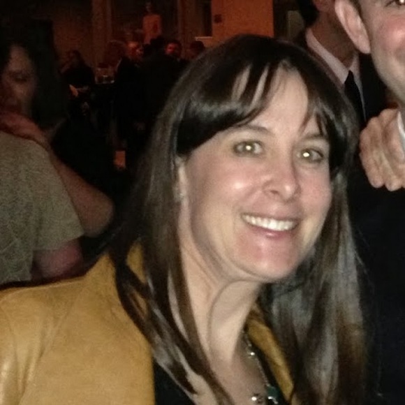 Meet your Posher, Jennifer - Picture 1 of 1